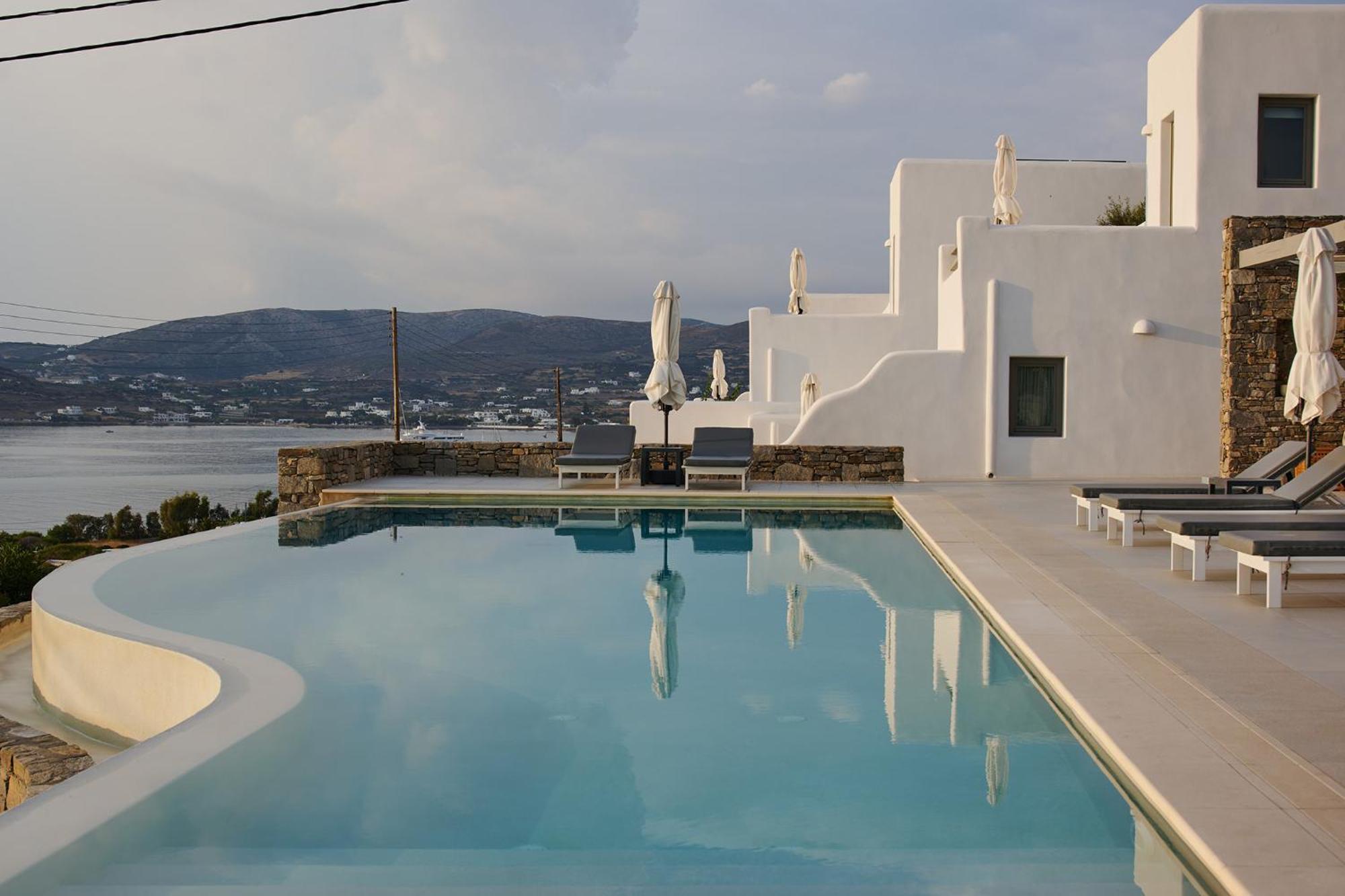 Kymo Luxury Suites Paros Kolympithres Exterior foto