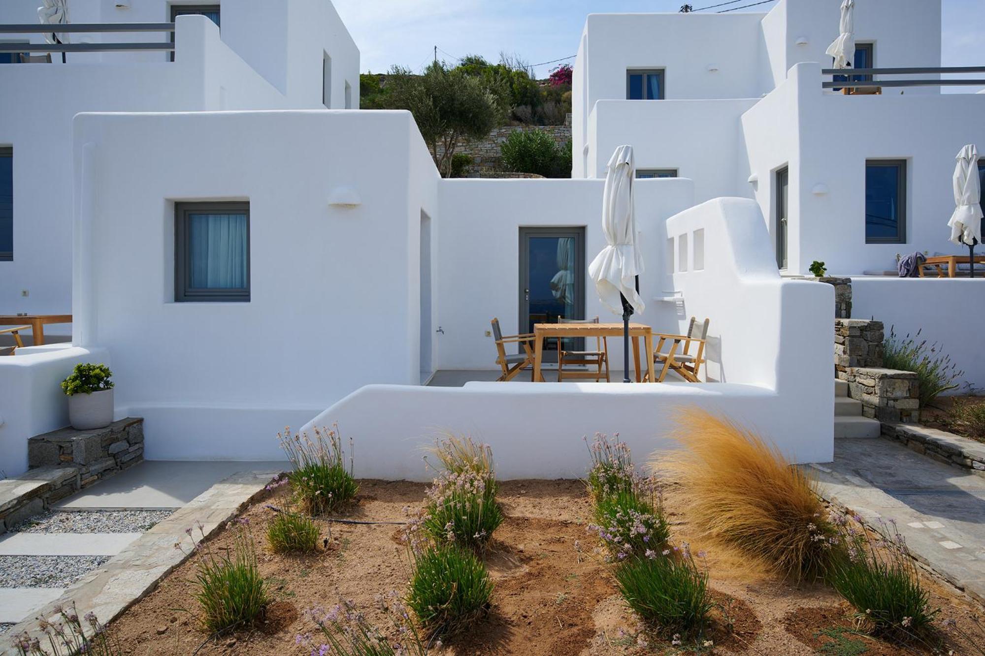 Kymo Luxury Suites Paros Kolympithres Exterior foto